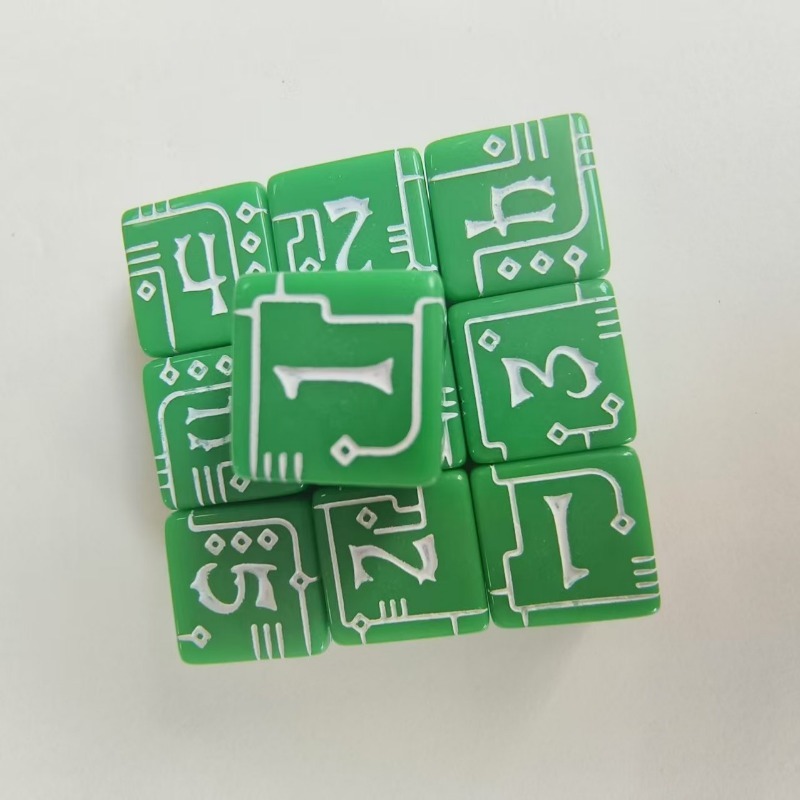 Juego de dados poliédricos de  - Board Game Font reseña y precio